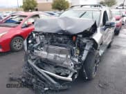 ✅ 2024 Toyota RAV4 Hybrid XSE • VIN: 4T3E6RFV8RU166447 • Lot: 41772469. Wystawiony na IAAI z przebiegiem 17 015 mil. Bezpłatny archiwum sprzedaży aukcyjnych z USA i szczegółowy raport historii pojazdu na DreamBid. Zdjęcie 6.