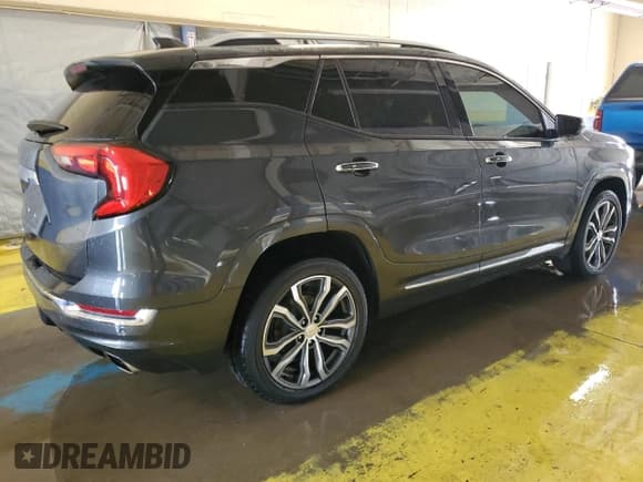 ✅ 2018 GMC Terrain Denali • VIN: 3GKALSEX3JL219072 • Lot: 69622735. Wystawiony na Copart z przebiegiem 111 442 mil. Bezpłatny archiwum sprzedaży aukcyjnych z USA i szczegółowy raport historii pojazdu na DreamBid. Zdjęcie 3.
