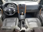 ✅ 2006 Saturn VUE • VIN: 5GZCZ53496S890654 • Lot: 43620275. Wystawiony na Copart z przebiegiem 172 980 mil. Bezpłatny archiwum sprzedaży aukcyjnych z USA i szczegółowy raport historii pojazdu na DreamBid. Zdjęcie 8.