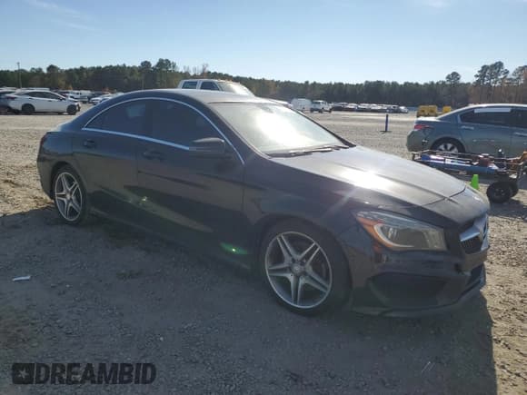 ✅ 2014 Mercedes-Benz CLA 250 • VIN: WDDSJ4EB7EN053432 • Лот: 93204015. Опубликован ранее на Copart с пробегом 185 649 миль. Бесплатный доступ к архиву аукционных продаж из США и подробный отчёт об истории автомобиля на DreamBid. Изображение 4.