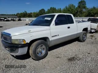 ✅ 2001 Dodge 1500 • VIN: 3B7HC13Y31G790215 • Lot: 84557515. Listed on Copart with 248,937 mi. Free auction sales archive from the USA and detailed vehicle history report at DreamBid. Image 1.