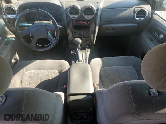 ✅ 2003 GMC Envoy SLE • VIN: 1GKES16S536155194 • Lot: 64257375. Listed on Copart with 201,901 mi. Free auction sales archive from the USA and detailed vehicle history report at DreamBid. Image 8.