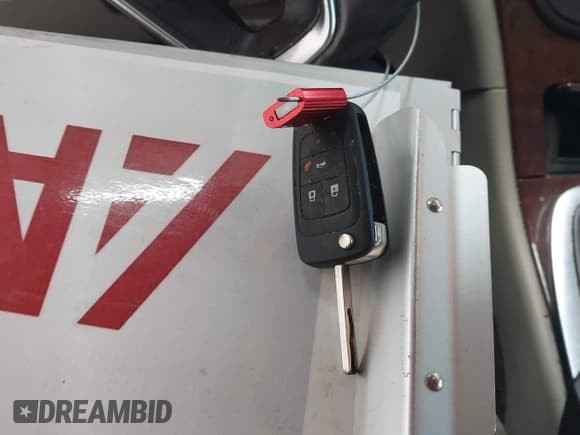 ✅ 2014 Buick Regal Premium I • VIN: 2G4GN5EX4E9254449 • Lot: 42770567. Listed on IAAI with 165,140 mi. Free auction sales archive from the USA and detailed vehicle history report at DreamBid. Image 11.