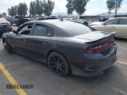 ✅ 2019 Dodge Charger Scat Pack • VIN: 2C3CDXGJ6KH553389 • Lot: 43216927. Wystawiony na IAAI z przebiegiem 65 405 mil. Bezpłatny archiwum sprzedaży aukcyjnych z USA i szczegółowy raport historii pojazdu na DreamBid. Zdjęcie 3.