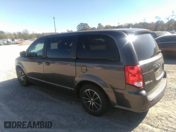 ✅ 2018 Dodge Grand Caravan SE Plus • VIN: 2C4RDGBGXJR348426 • Lot: 43462342. Wystawiony na IAAI z przebiegiem 112 549 mil. Bezpłatny archiwum sprzedaży aukcyjnych z USA i szczegółowy raport historii pojazdu na DreamBid. Zdjęcie 3.