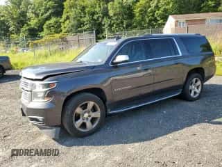 2017 Chevrolet Suburban Premier z VIN 1GNSKJKC2HR129663, wystawiony jako Copart lot #68574504 z przebiegiem 152 922 mil mil oraz Szkoda całkowita • Salvage title. Historia ofert i sprzedaży dostępna na DreamBid. Obrazek 1.
