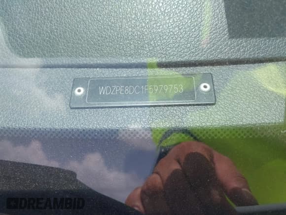 ✅ 2015 Mercedes-Benz Sprinter • VIN: WDZPE8DC1F5979753 • Lot: 42347958. Listed on IAAI with 116,540 mi. Free auction sales archive from the USA and detailed vehicle history report at DreamBid. Image 9.