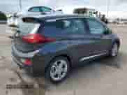 2017 Chevrolet Bolt EV LT z VIN 1G1FW6S06H4180509, wystawiony jako Copart lot #49254594 z przebiegiem 52 252 mil mil oraz . Historia ofert i sprzedaży dostępna na DreamBid. Obrazek 3.