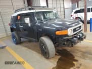 ✅ 2007 Toyota FJ Cruiser • VIN: JTEBU11F070075065 • Lot: 86189855. Listed on Copart with 267,061 mi. Free auction sales archive from the USA and detailed vehicle history report at DreamBid. Image 4.