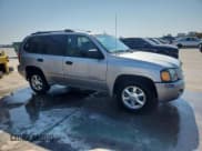 ✅ 2005 GMC Envoy SLE • VIN: 1GKDS13S152139259 • Лот: 80463415. Опубликован ранее на Copart с пробегом 197 664 миль. Бесплатный доступ к архиву аукционных продаж из США и подробный отчёт об истории автомобиля на DreamBid. Изображение 4.