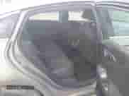 2018 Chevrolet Malibu LT z VIN 1G1ZD5ST2JF111396, wystawiony jako IAAI lot #43515295 z przebiegiem 155 383 mil mil oraz . Historia ofert i sprzedaży dostępna na DreamBid. Obrazek 8.