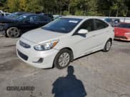 ✅ 2016 Hyundai Accent SE • VIN: KMHCT4AE3GU085226 • Лот: 76800224. Опубликован ранее на Copart с пробегом 127 904 миль. Бесплатный доступ к архиву аукционных продаж из США и подробный отчёт об истории автомобиля на DreamBid. Изображение 1.