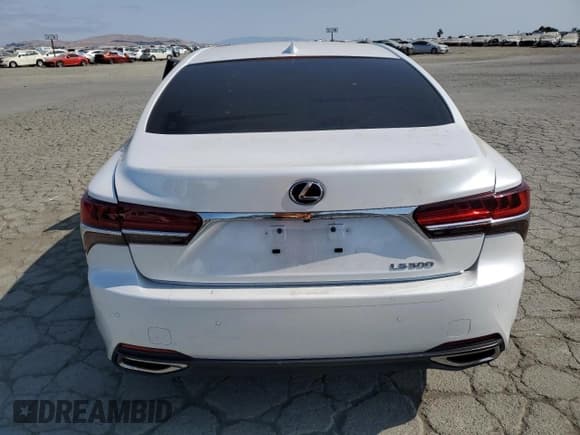 ✅ 2019 Lexus LS 500 • VIN: JTHB51FF3K5007959 • Lot: 59052035. Listed on Copart with 94,388 mi. Free auction sales archive from the USA and detailed vehicle history report at DreamBid. Image 6.