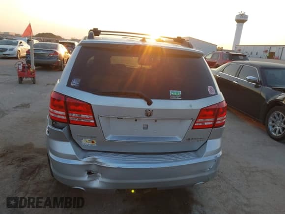 ✅ 2010 Dodge Journey SXT • VIN: 3D4PG5FV3AT138116 • Лот: 43317373. Опубликован ранее на IAAI с пробегом 183 493 миль. Бесплатный доступ к архиву аукционных продаж из США и подробный отчёт об истории автомобиля на DreamBid. Изображение 6.