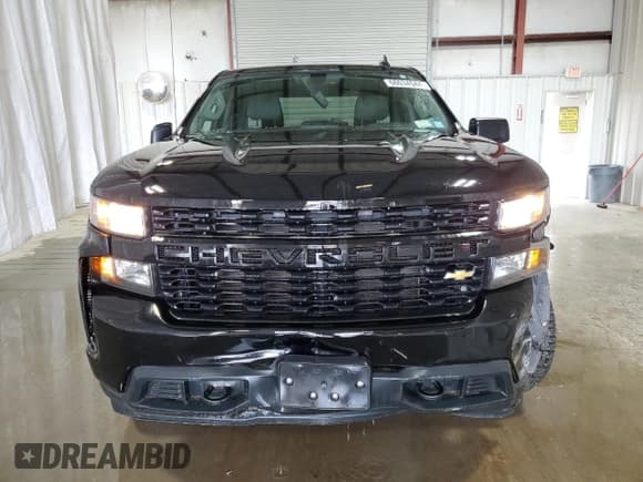 ✅ 2020 Chevrolet Silverado 1500 Custom • VIN: 1GCRYBEH1LZ239177 • Lot: 66034544. Wystawiony na Copart z przebiegiem 46 244 mil. Bezpłatny archiwum sprzedaży aukcyjnych z USA i szczegółowy raport historii pojazdu na DreamBid. Zdjęcie 5.