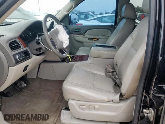 ✅ 2013 Chevrolet Tahoe LTZ • VIN: 1GNSCCE0XDR336905 • Lot: 69654885. Listed on Copart with 165,547 mi. Free auction sales archive from the USA and detailed vehicle history report at DreamBid. Image 7.