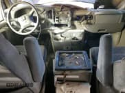 ✅ 2000 GMC Savana Cargo RV Conversion • VIN: 1GDFG15M7Y1234659 • Lot: 82159374. Wystawiony na Copart z przebiegiem Nie podano. Bezpłatny archiwum sprzedaży aukcyjnych z USA i szczegółowy raport historii pojazdu na DreamBid. Zdjęcie 8.