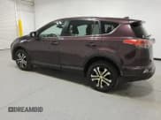 ✅ 2018 Toyota RAV4 LE • VIN: 2T3ZFREV1JW472283 • Lot: 87357895. Wystawiony na Copart z przebiegiem 233 218 mil. Bezpłatny archiwum sprzedaży aukcyjnych z USA i szczegółowy raport historii pojazdu na DreamBid. Zdjęcie 2.