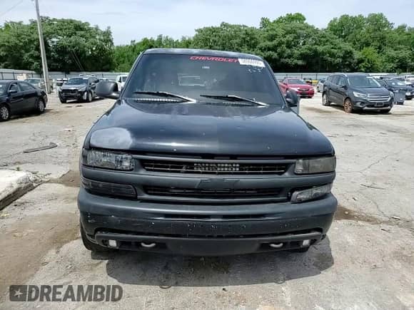 2000 Chevrolet Silverado 1500 LT с VIN 2GCEK19T2Y1203295, выставлен на аукционе Copart как лот 58906995 с пробегом 257 346 миль миль и Списание • Salvage title. История ставок и продаж доступна на DreamBid. Изображение 13.