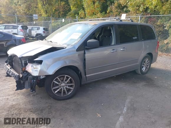 ✅ 2016 Dodge Grand Caravan SE • VIN: 2C4RDGBG1GR314965 • Lot: 43544894. Wystawiony na IAAI z przebiegiem 116 600 mil. Bezpłatny archiwum sprzedaży aukcyjnych z USA i szczegółowy raport historii pojazdu na DreamBid. Zdjęcie 17.