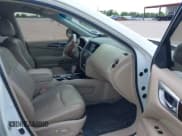 ✅ 2013 Nissan Pathfinder SL • VIN: 5N1AR2MM7DC690140 • Lot: 42954282. Listed on IAAI with 161,516 mi. Free auction sales archive from the USA and detailed vehicle history report at DreamBid. Image 5.