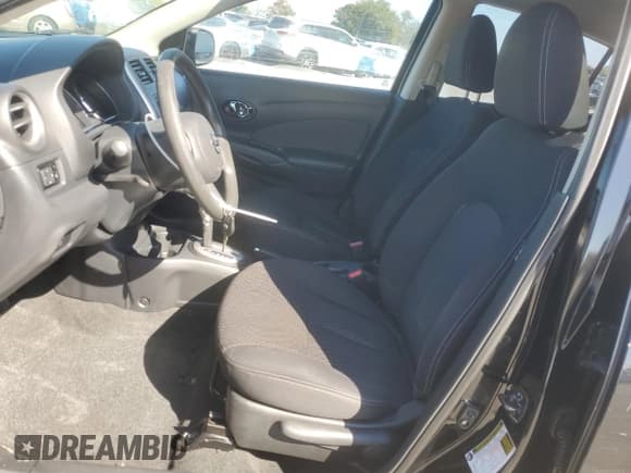 ✅ 2014 Nissan Versa SV • VIN: 3N1CN7APXEL808923 • Lot: 93641045. Wystawiony na Copart z przebiegiem 96 469 mil. Bezpłatny archiwum sprzedaży aukcyjnych z USA i szczegółowy raport historii pojazdu na DreamBid. Zdjęcie 7.