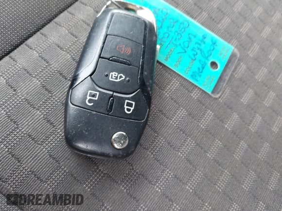 ✅ 2020 Ford Transit XLT • VIN: 1FBAX2CG9LKA54558 • Lot: 43695256. Wystawiony na IAAI z przebiegiem 53 652 mil. Bezpłatny archiwum sprzedaży aukcyjnych z USA i szczegółowy raport historii pojazdu na DreamBid. Zdjęcie 11.