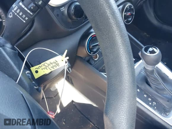 ✅ 2021 Hyundai Venue SE • VIN: KMHRB8A37MU126746 • Lot: 41753421. Listed on IAAI with 49,928 mi. Free auction sales archive from the USA and detailed vehicle history report at DreamBid. Image 11.