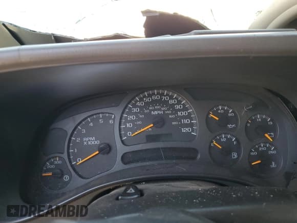 ✅ 2004 Chevrolet Silverado 2500HD LT • VIN: 1GCHC23U94F237271 • Lot: 76339094. Listed on Copart with Not provided. Free auction sales archive from the USA and detailed vehicle history report at DreamBid. Image 9.
