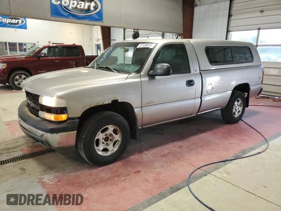 2001 Chevrolet Silverado 1500 с VIN 1GCEK14W91Z248829, выставлен на аукционе Copart как лот 57459815 с пробегом 82 008 миль миль и Чистый • Clean title. История ставок и продаж доступна на DreamBid. Изображение 1.
