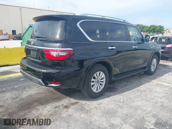 ✅ 2024 Nissan Armada SV • VIN: JN8AY2AC3R9195462 • Lot: 43156970. Listed on IAAI with 39,000 mi. Free auction sales archive from the USA and detailed vehicle history report at DreamBid. Image 4.