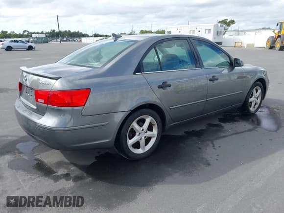 ✅ 2009 Hyundai Sonata Limited • VIN: 5NPEU46C29H572481 • Lot: 43444777. Listed on IAAI with 156,758 mi. Free auction sales archive from the USA and detailed vehicle history report at DreamBid. Image 4.