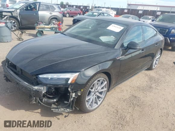 ✅ 2025 Audi A5 Sportback S line Premium • VIN: WAUDACF50SA004739 • Лот: 42843118. Опубликован ранее на IAAI с пробегом 13 406 миль. Бесплатный доступ к архиву аукционных продаж из США и подробный отчёт об истории автомобиля на DreamBid. Изображение 19.