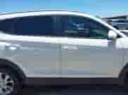 2019 Hyundai Tucson Value с VIN KM8J33A43KU913809, выставлен на аукционе IAAI как лот 42825075 с пробегом 53 389 миль миль и . История ставок и продаж доступна на DreamBid. Изображение 14.