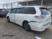 ✅ 2012 Toyota Sienna SE • VIN: 5TDXK3DC2CS179657 • Lot: 43438594. Listed on IAAI with 126,552 mi. Free auction sales archive from the USA and detailed vehicle history report at DreamBid. Image 3.