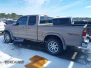 ✅ 2002 Toyota Tundra Limited • VIN: 5TBRT38152S280875 • Lot: 41387829. Listed on IAAI with 186,094 mi. Free auction sales archive from the USA and detailed vehicle history report at DreamBid. Image 14.
