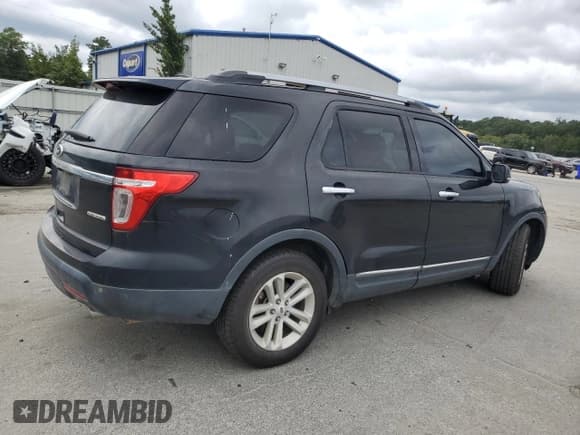 ✅ 2013 Ford Explorer XLT • VIN: 1FM5K7D85DGB03237 • Lot: 85056105. Wystawiony na Copart z przebiegiem 166 060 mil. Bezpłatny archiwum sprzedaży aukcyjnych z USA i szczegółowy raport historii pojazdu na DreamBid. Zdjęcie 3.