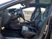 ✅ 2019 Tesla Model S 75D • VIN: 5YJSA1E24KF305902 • Lot: 93987205. Wystawiony na Copart z przebiegiem 105 446 mil. Bezpłatny archiwum sprzedaży aukcyjnych z USA i szczegółowy raport historii pojazdu na DreamBid. Zdjęcie 7.