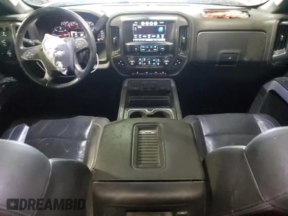 ✅ 2019 Chevrolet Silverado 2500HD LTZ • VIN: 1GC1KTEG2KF135941 • Lot: 84884205. Wystawiony na Copart z przebiegiem 154 395 mil. Bezpłatny archiwum sprzedaży aukcyjnych z USA i szczegółowy raport historii pojazdu na DreamBid. Zdjęcie 8.