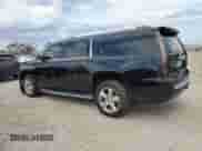2017 Chevrolet Suburban Premier z VIN 1GNSCJKC2HR115257, wystawiony jako Copart lot #70398544 z przebiegiem 110 577 mil mil oraz Szkoda całkowita • Salvage title. Historia ofert i sprzedaży dostępna na DreamBid. Obrazek 2.