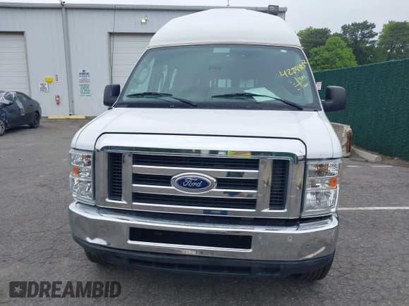 ✅ 2014 Ford Econoline Cargo Commercial • VIN: 1FTNS2EW7EDA93169 • Lot: 42294932. Listed on IAAI with 157,317 mi. Free auction sales archive from the USA and detailed vehicle history report at DreamBid. Image 12.