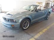 ✅ 2005 Ford Mustang GT Deluxe • VIN: 1ZVFT85H955251508 • Lot: 43001318. Listed on IAAI with 96,636 mi. Free auction sales archive from the USA and detailed vehicle history report at DreamBid. Image 2.