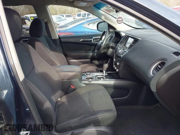 ✅ 2015 Nissan Pathfinder Platinum • VIN: 5N1AR2MM1FC685339 • Lot: 43901579. Listed on IAAI with 126,842 mi. Free auction sales archive from the USA and detailed vehicle history report at DreamBid. Image 5.