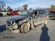 ✅ 2017 Kia Sorento LX • VIN: 5XYPG4A36HG193545 • Лот: 92513175. Опубликован ранее на Copart с пробегом 151 401 миль. Бесплатный доступ к архиву аукционных продаж из США и подробный отчёт об истории автомобиля на DreamBid. Изображение 1.