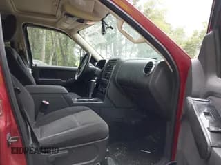 ✅ 2010 Ford Explorer XLT • VIN: 1FMEU6DE7AUA15930 • Lot: 43188386. Wystawiony na IAAI z przebiegiem 122 278 mil. Bezpłatny archiwum sprzedaży aukcyjnych z USA i szczegółowy raport historii pojazdu na DreamBid. Zdjęcie 5.