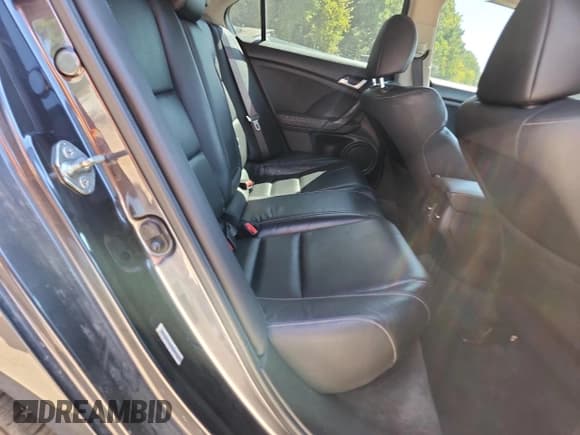 ✅ 2014 Acura TSX • VIN: JH4CU2F45EC001690 • Lot: 85898995. Wystawiony na Copart z przebiegiem 148 115 mil. Bezpłatny archiwum sprzedaży aukcyjnych z USA i szczegółowy raport historii pojazdu na DreamBid. Zdjęcie 10.