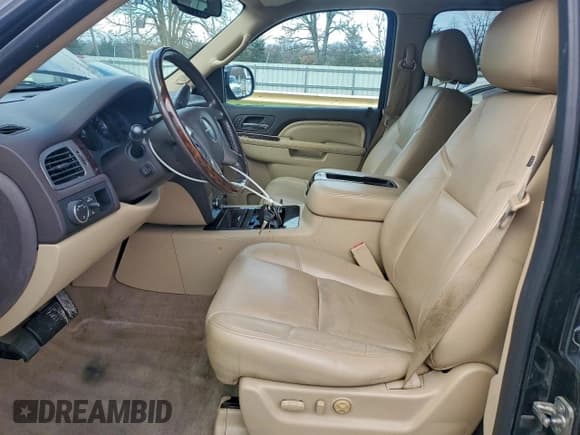 ✅ 2012 GMC Yukon Denali • VIN: 1GKS2EEF4CR286260 • Лот: 94338385. Опубликован ранее на Copart с пробегом 154 975 миль. Бесплатный доступ к архиву аукционных продаж из США и подробный отчёт об истории автомобиля на DreamBid. Изображение 7.