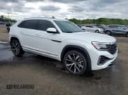 ✅ 2025 Volkswagen Atlas SEL Premium R-Line • VIN: 1V2FE2CAXSC215638 • Lot: 56838725. Listed on Copart with 1,821 mi. Free auction sales archive from the USA and detailed vehicle history report at DreamBid. Image 4.