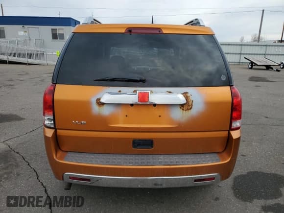 ✅ 2006 Saturn VUE • VIN: 5GZCZ33D16S815046 • Lot: 50959145. Wystawiony na Copart z przebiegiem 198 587 mil. Bezpłatny archiwum sprzedaży aukcyjnych z USA i szczegółowy raport historii pojazdu na DreamBid. Zdjęcie 6.