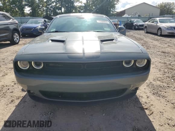 ✅ 2019 Dodge Challenger SXT • VIN: 2C3CDZAG7KH665773 • Lot: 73360844. Wystawiony na Copart z przebiegiem 48 550 mil. Bezpłatny archiwum sprzedaży aukcyjnych z USA i szczegółowy raport historii pojazdu na DreamBid. Zdjęcie 5.